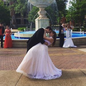 Meet your Posher, Maria