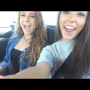 Meet your Posher, Anissa