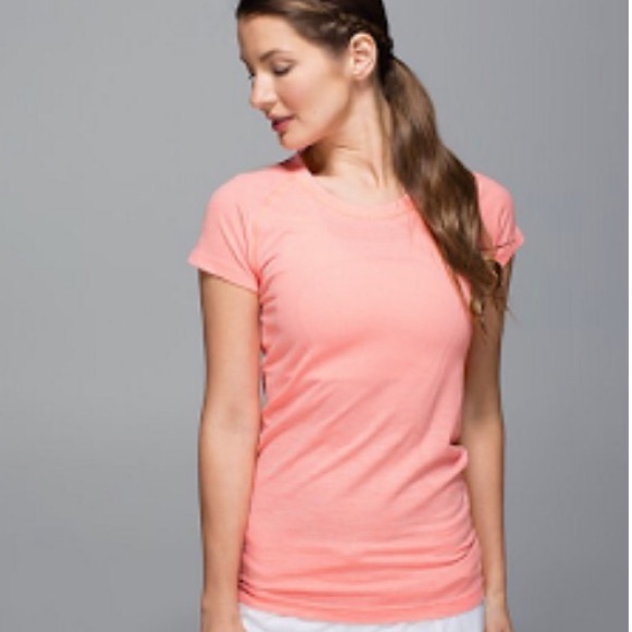 🚫sold via another app🚫Lululemon athletica