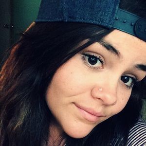 Meet your Posher, Sabrina