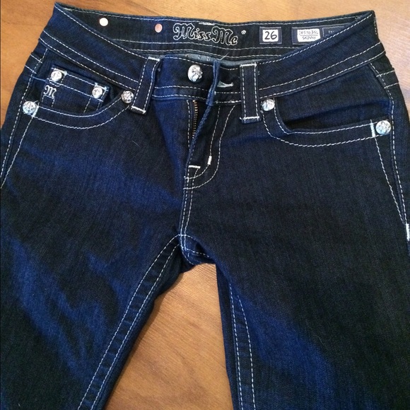 Size 26 Miss Me skinny jeans - Picture 2 of 4