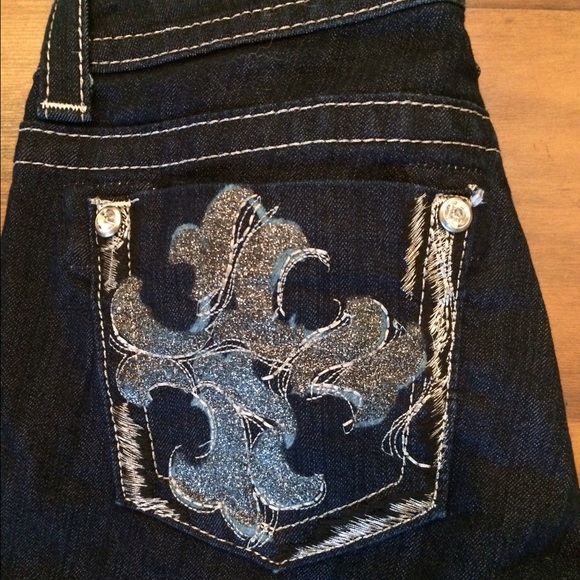 Size 26 Miss Me skinny jeans - Picture 4 of 4