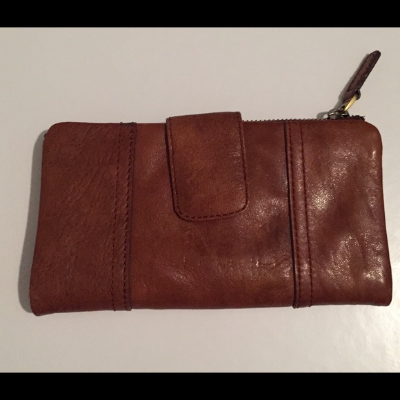 Brand new FOSSIL wallet - Picture 3 of 3