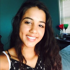 Meet your Posher, Bacilisa