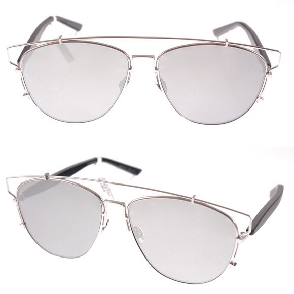 Accessories | Oversized Silver mirror sunnies - Picture 2 of 4