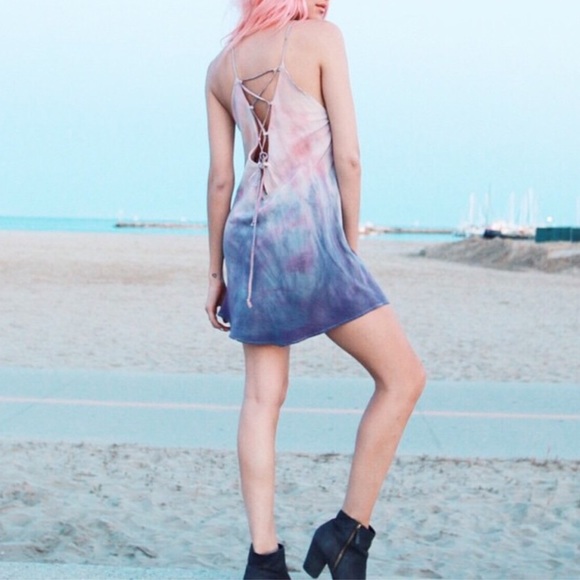 NEW Junim L.A. Silk Lace Up Mini - Picture 4 of 6