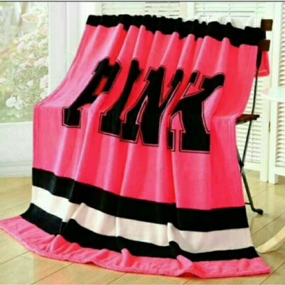 PINK Victoria's Secret Other - PINK Fleece Throw!