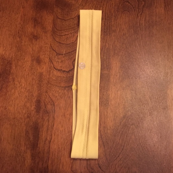 Lululemon headband
