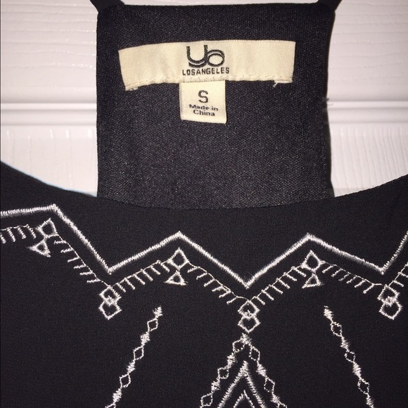 Boutique Dress - Picture 3 of 3