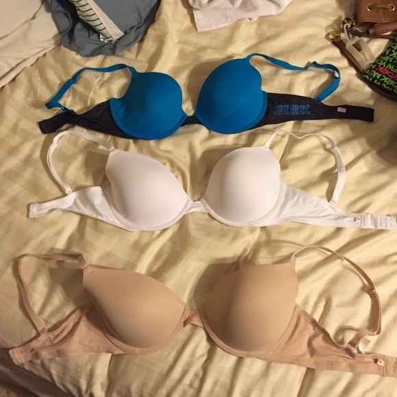 PINK Bra bundle *MAKE AN OFFER*
