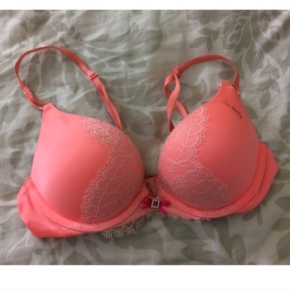Miraculous Victoria's Secret bombshell bra(: