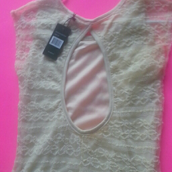 PRICE FINAL! NWT Cream/Tan Lace Dress (Stretchy) - Picture 3 of 4