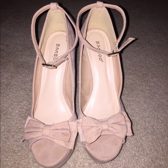 Bamboo heels - Picture 1 of 2