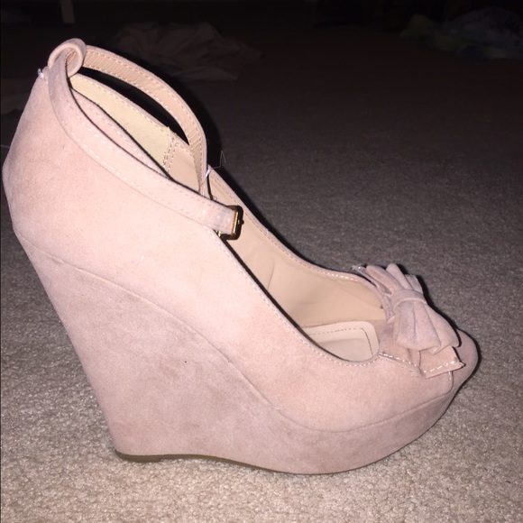 Bamboo heels - Picture 2 of 2