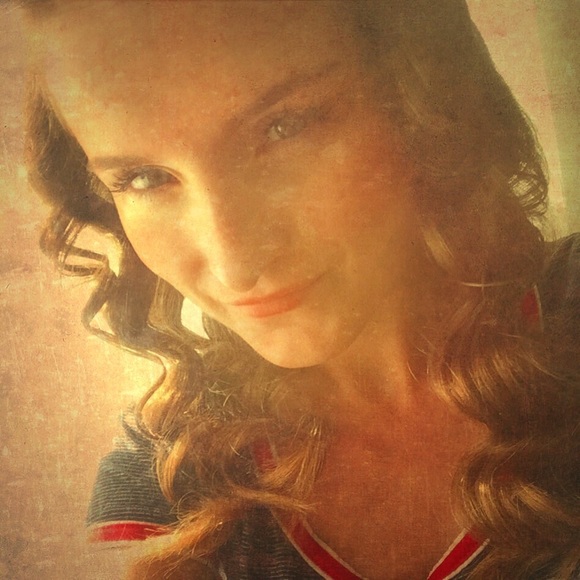 Meet your Posher ☺️ - Picture 2 of 2