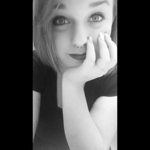 Meet your Posher, Brandi