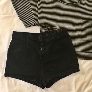 high waisted black shorts