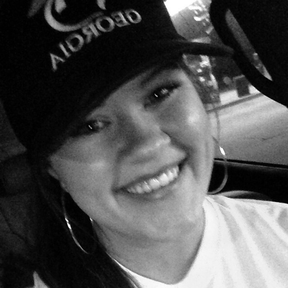 Meet your Posher, Tori