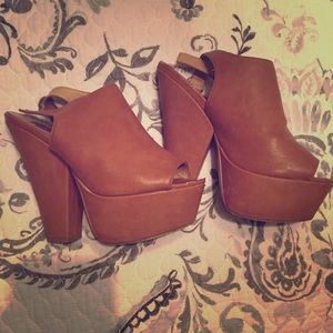 Steve Madden Wedges size 7