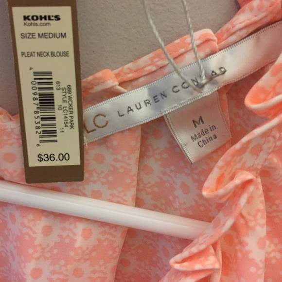 🆕Pink bow back blouse🆕 - Picture 4 of 4