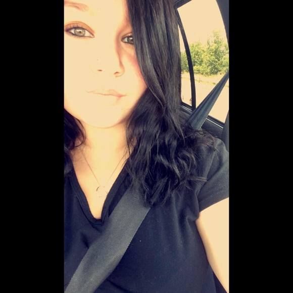 Meet your Posher, Jillian