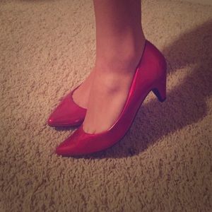 Small Red Pointy Heels