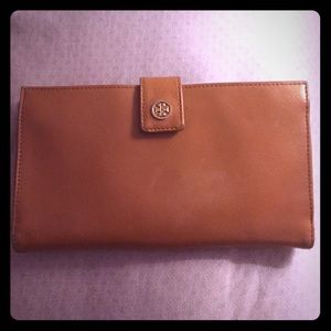 Tory Burch Checkbook Wallet