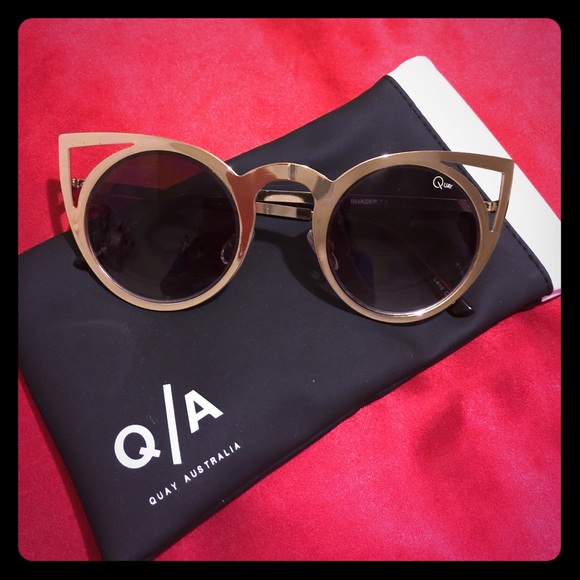 Quay Invader Sunglasses