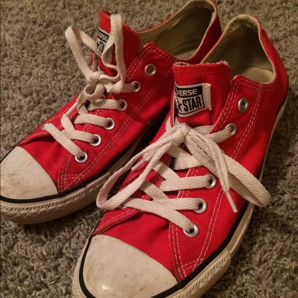 Size 10 women's red converse