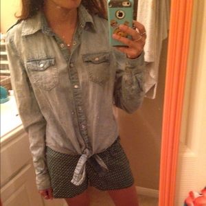 Light wash denim long sleeve