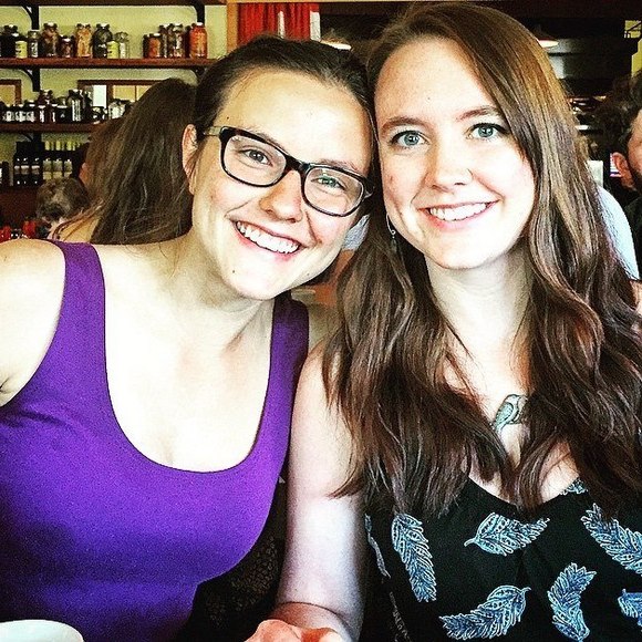 Meet your Posher, Hayley - Picture 1 of 1