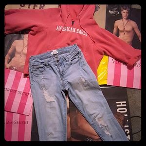 Forever 21 Light washed Jeans