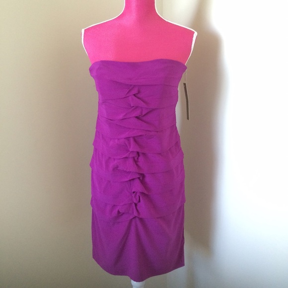 Nicole Miller Dresses - Nicole Miller Berry Twisted Pleat Dress Nicole Miller Dresses - Nicole Miller Berry Twisted Pleat Dress