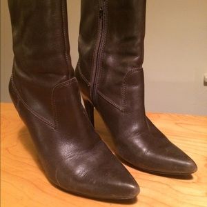 Nine West used booties