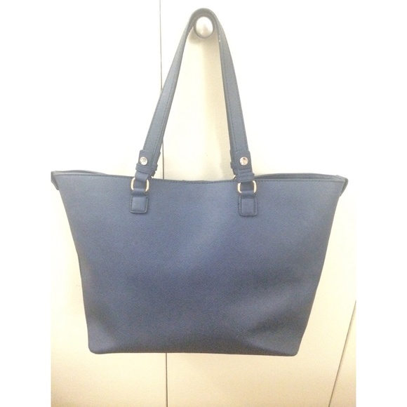 JUICY COUTURE Navy Blue Leather Tote - Picture 4 of 4