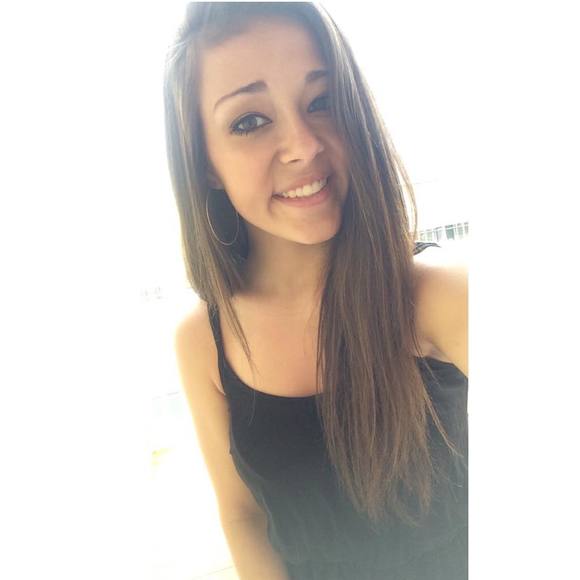 Meet your Posher, Katelyn