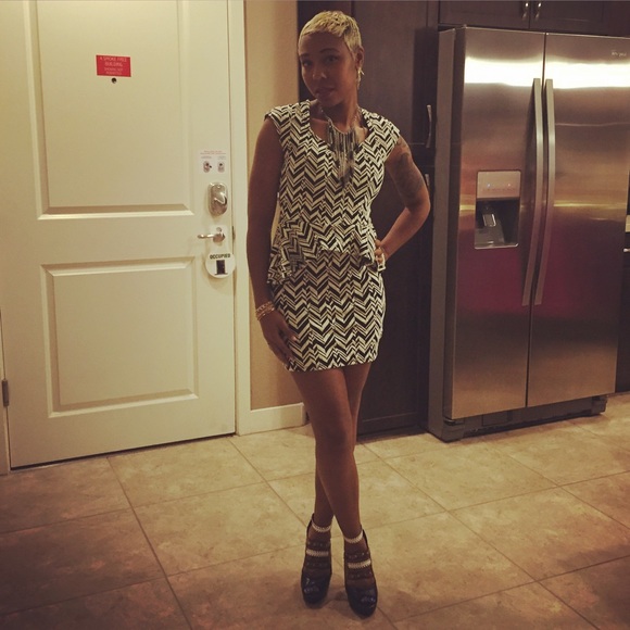 Meet your Posher, Neci - Picture 3 of 4