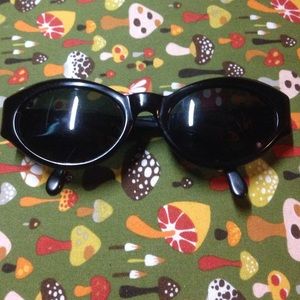 1832 Vintage Sunglasses Excellent Condition