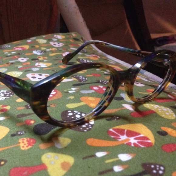 Francois Pinton Vintage Eyeglass Frames - Picture 2 of 4