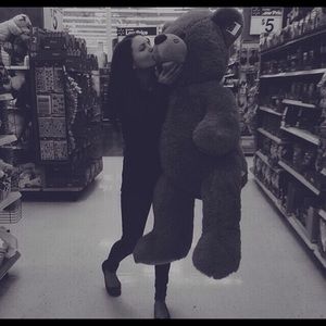 Meet your Posher, Shelby