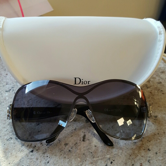 Dior Accessories - Dior sunglasses.