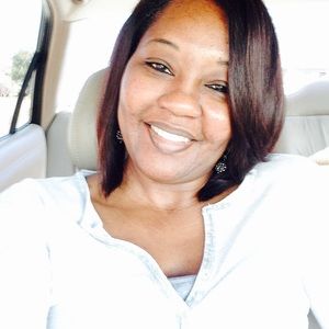 Meet your Posher, Antoinette