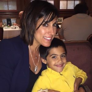 Meet your Posher, Lisa