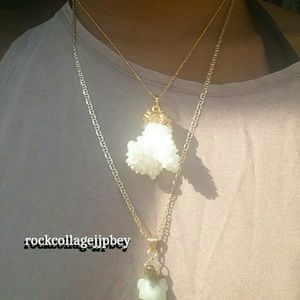 Meet your Posher, Judith (shell pendant 18k gold)