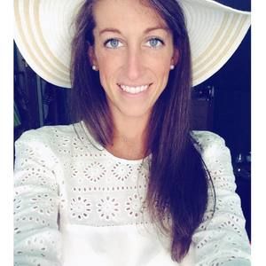 Meet your Posher, Alexandra