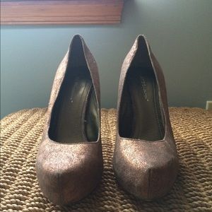 BCBG Pumps