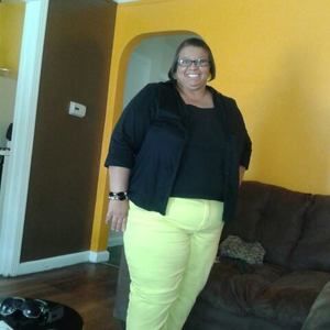 Meet your Posher, Crystal