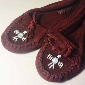 Minnetonka Beaded Moccasins in Burgundy *RESERVED*