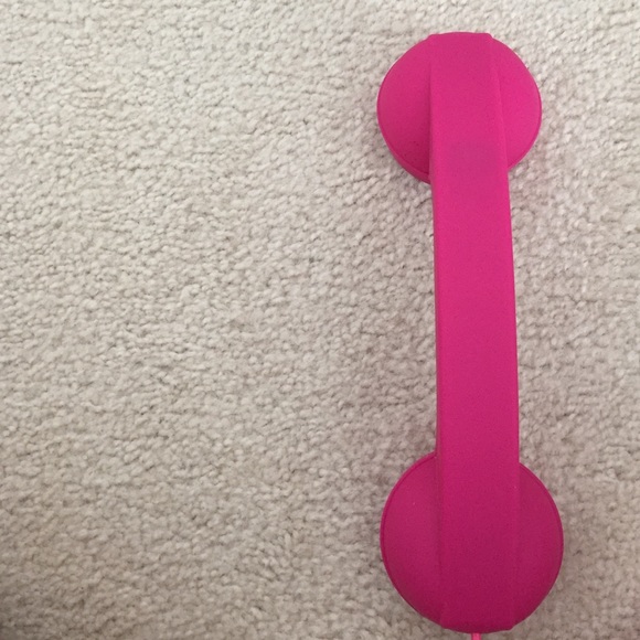 Hot Pink Attachable Phone - Picture 3 of 3
