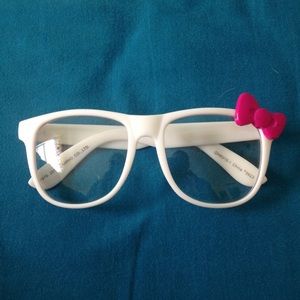 Hello Kitty Glasses!